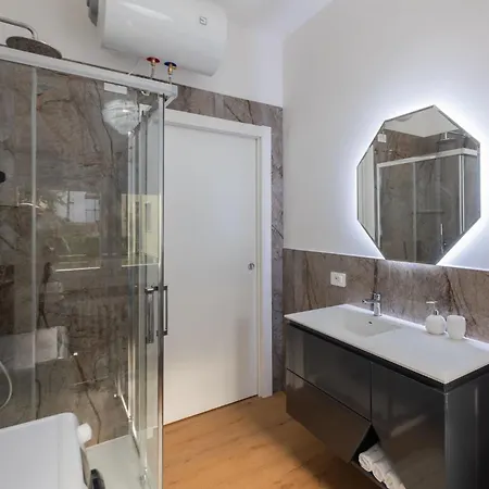 Apartmán Luxury Champagnerie Bergamo